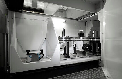 UNICOM7000 CNC Machine | Short lead times | No concessions in turning and milling capacity | unisign.com