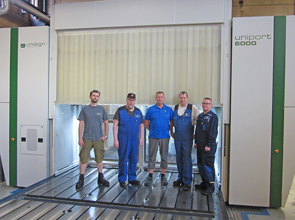 Uniport 6000, CNC machining for machining parts for debarkers