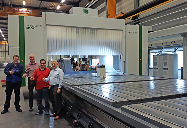 Uniport6000 CNC machine for Multicam, USA