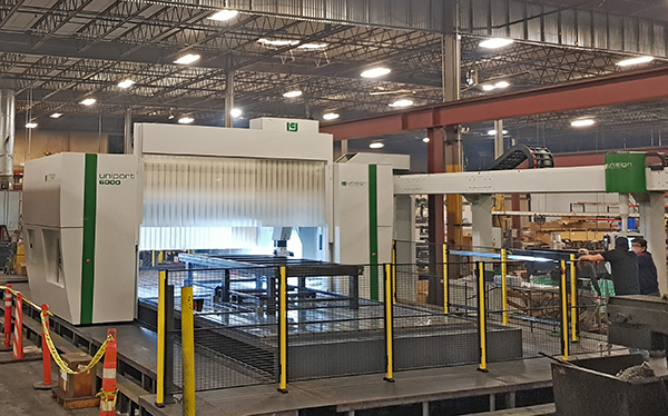 uNIPORT6000 - powerfull allrounder for CNC machining at Multicam